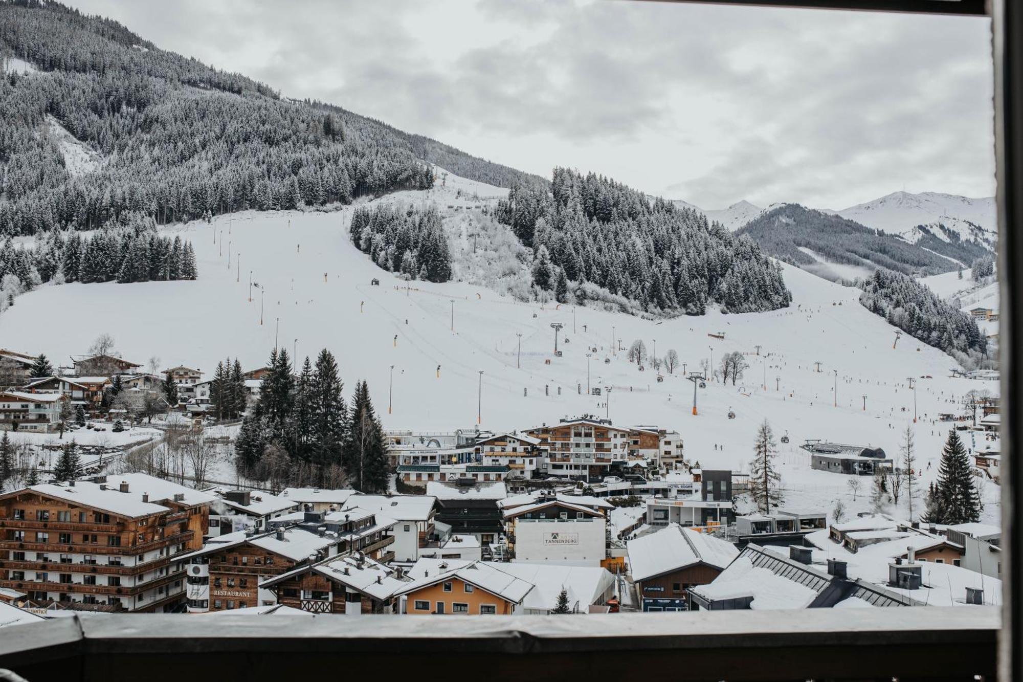 Appartement Conrad Saalbach-Hinterglemm Exteriör bild