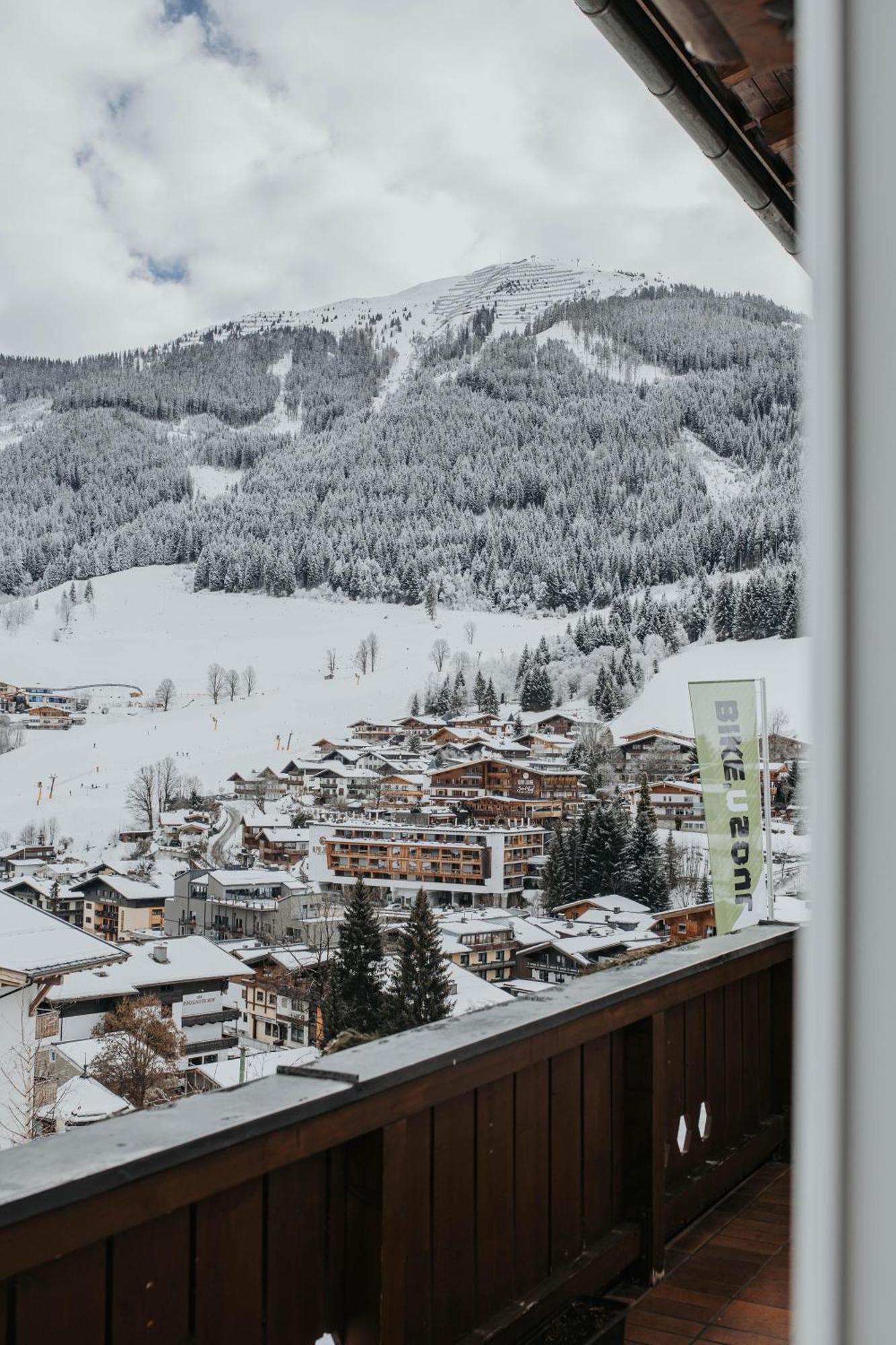 Appartement Conrad Saalbach-Hinterglemm Exteriör bild