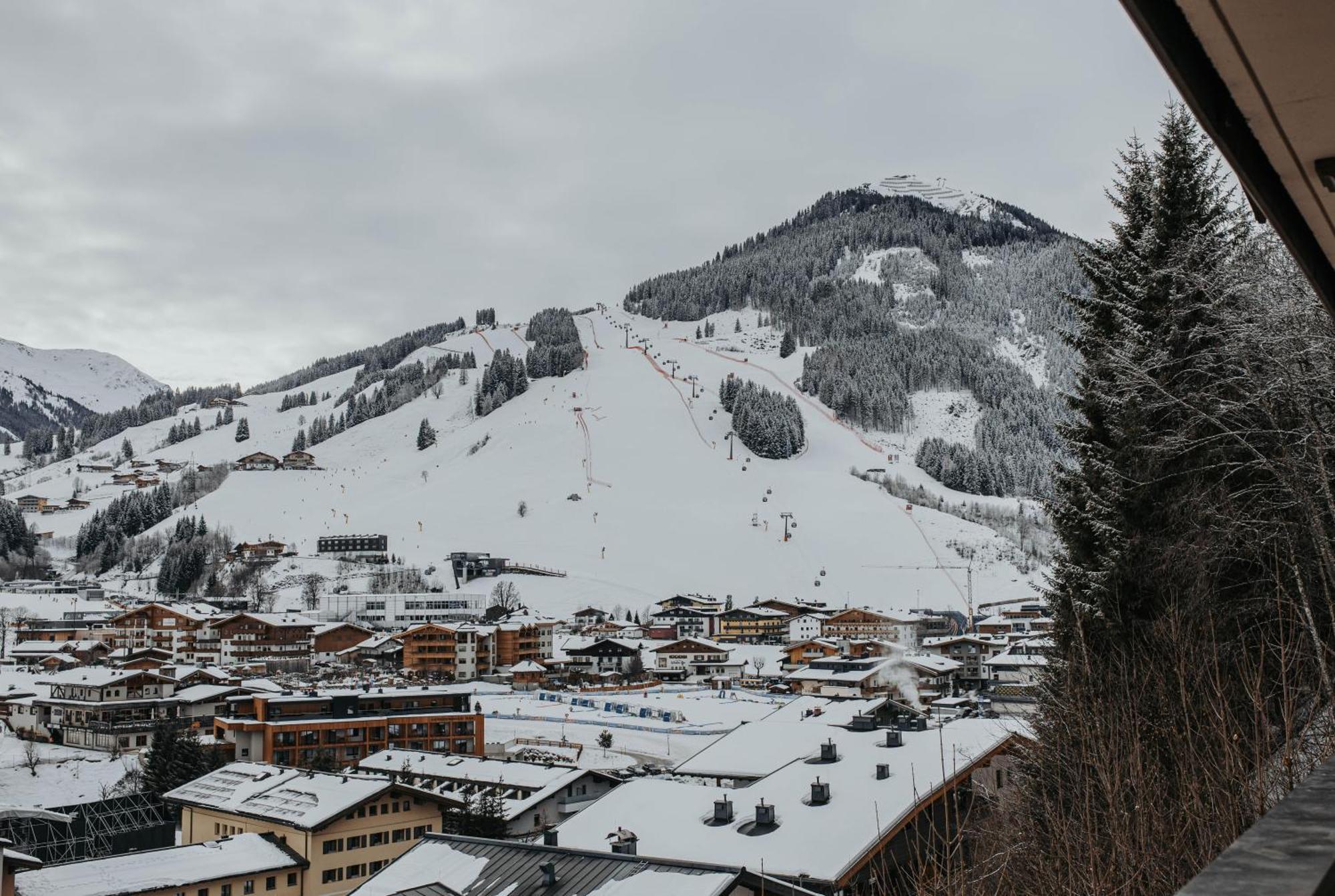 Appartement Conrad Saalbach-Hinterglemm Exteriör bild